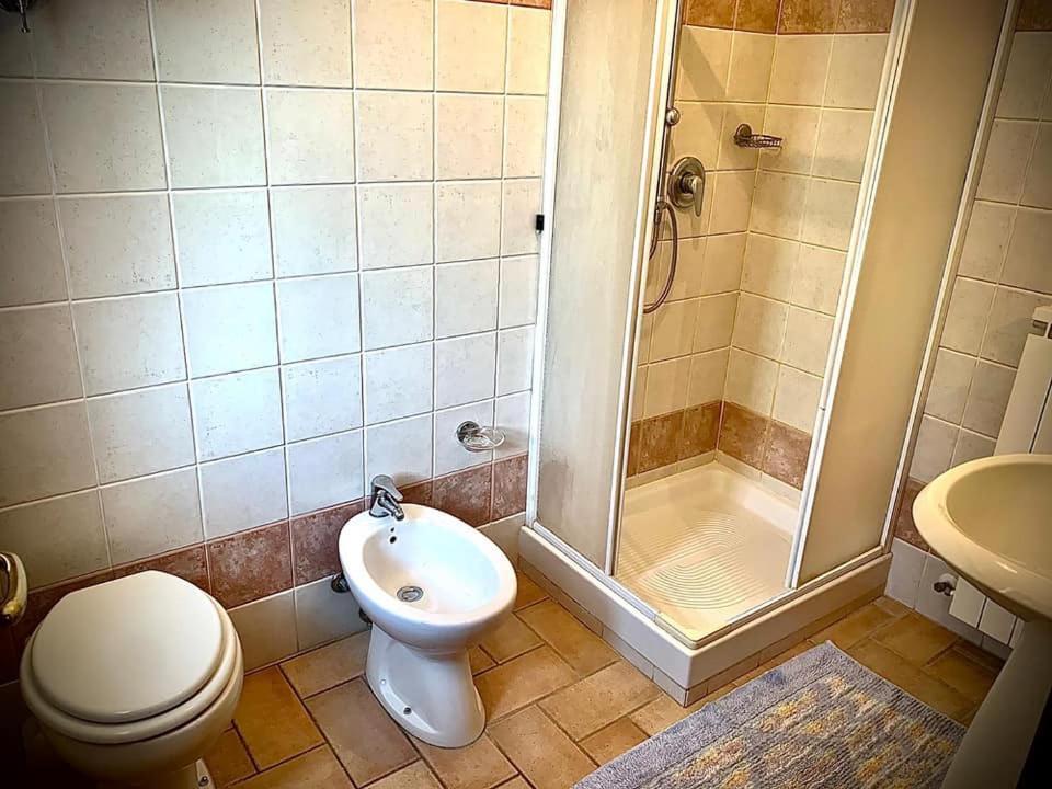 Leonaerdo Guests House Panicale Quarto foto